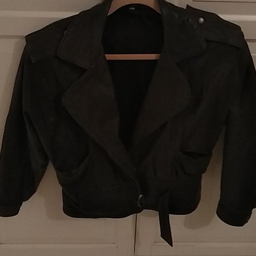 Leather jacket - Picture 2 of 3